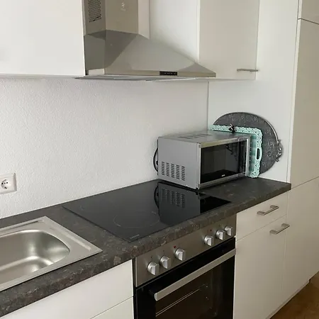 Lylina Für Familien,paare,wg,studenten,monteure * Mutlangen