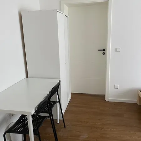 Lylina Für Familien,paare,wg,studenten,monteure